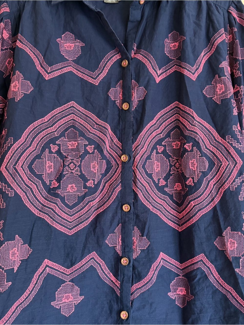 Anthropologie Navy Pink Geometric Embroidered Woven Boho Button-Down Blouse XS - Picture 6 of 10